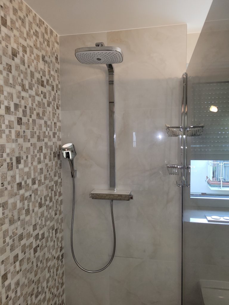 20230701_122643-768x1024